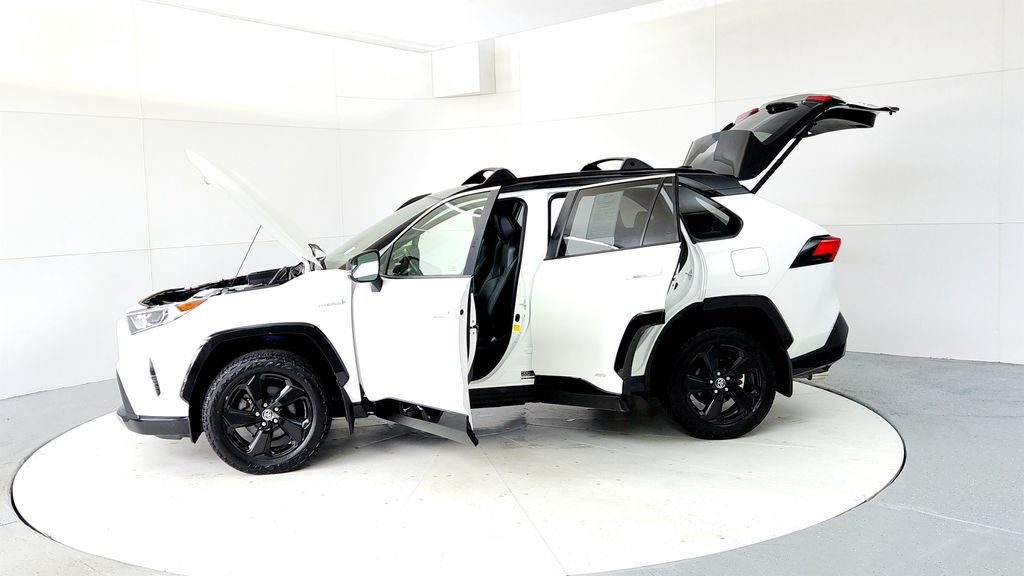 Certified 2020 Toyota RAV4 XSE AWD/4WD image 10