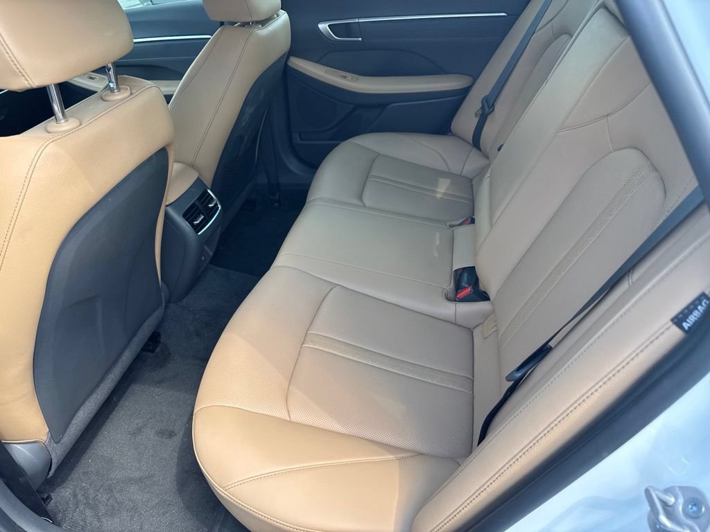 Certified 2025 Hyundai Sonata Limited FWD image 6
