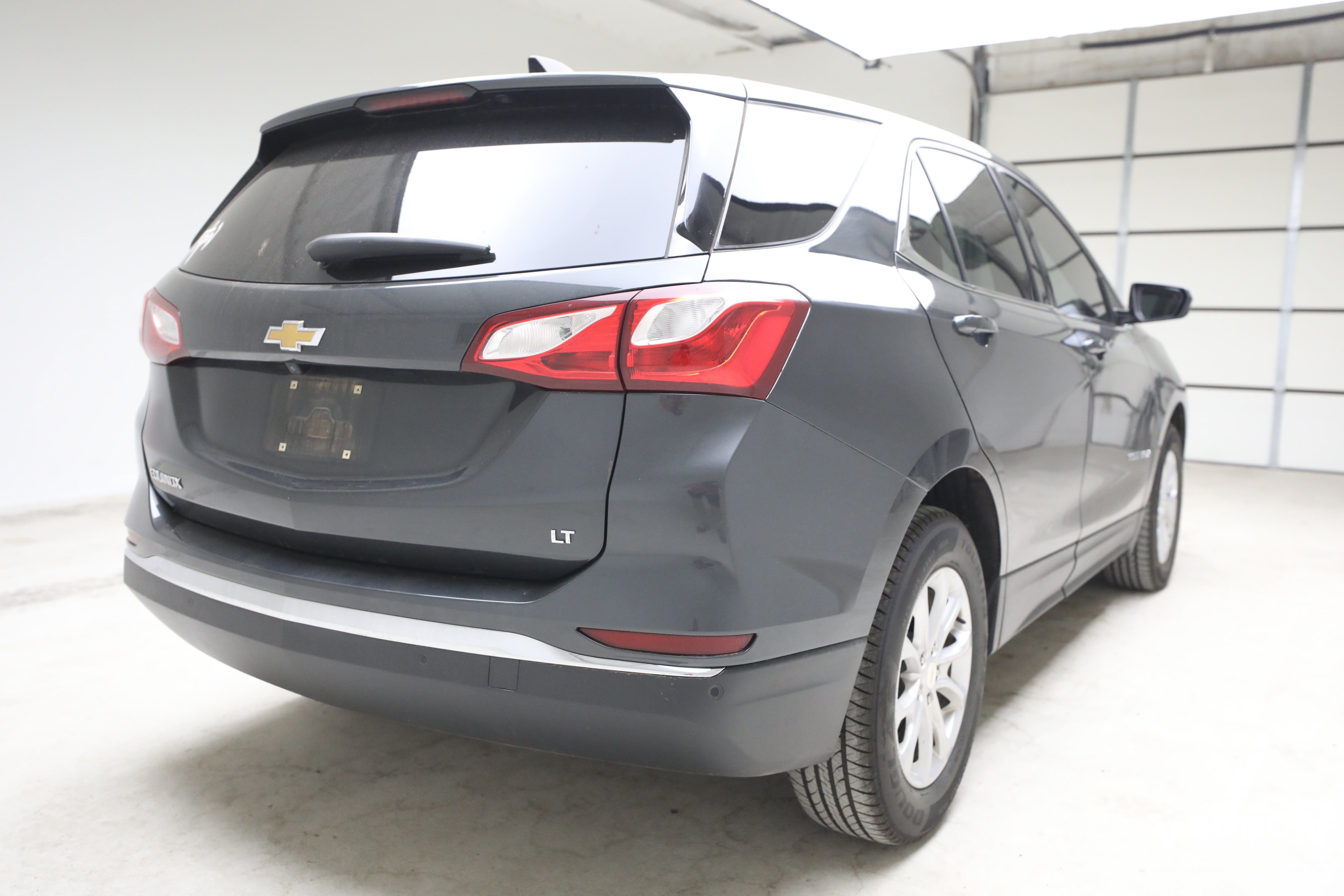 Used 2020 Chevrolet Equinox LT FWD image 4