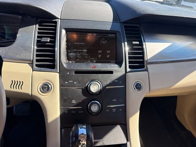 Used 2015 Ford Taurus SEL w/ Equipment Group 201A FWD image 12