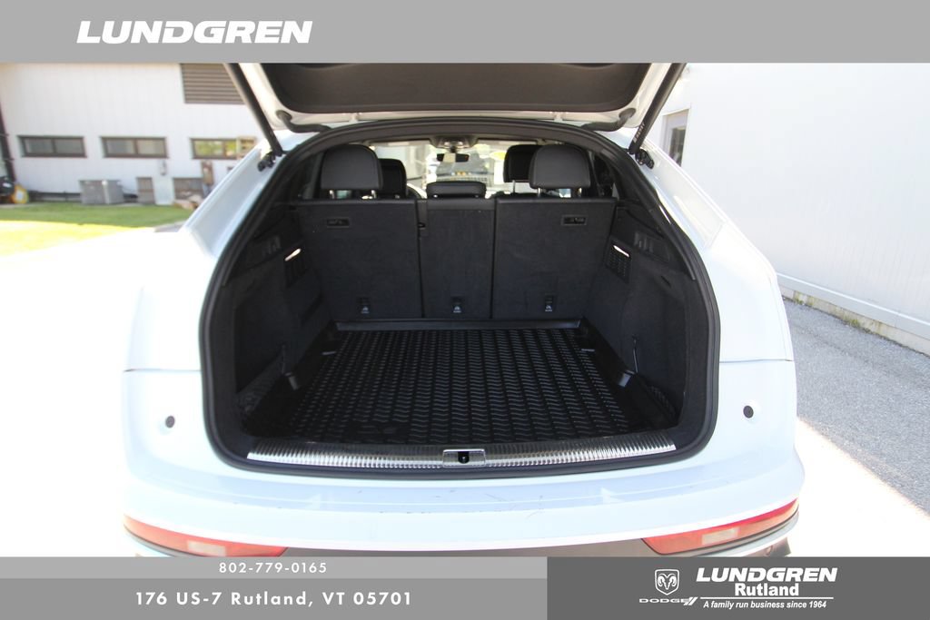 Used 2022 Audi SQ5 Premium w/ Convenience Package AWD/4WD image 21