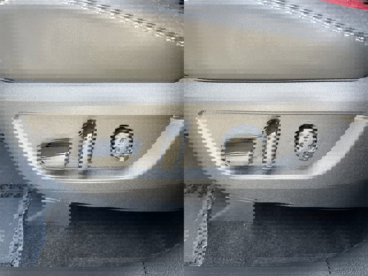 Used 2023 INFINITI QX50 Sport w/ Cargo Package image 23