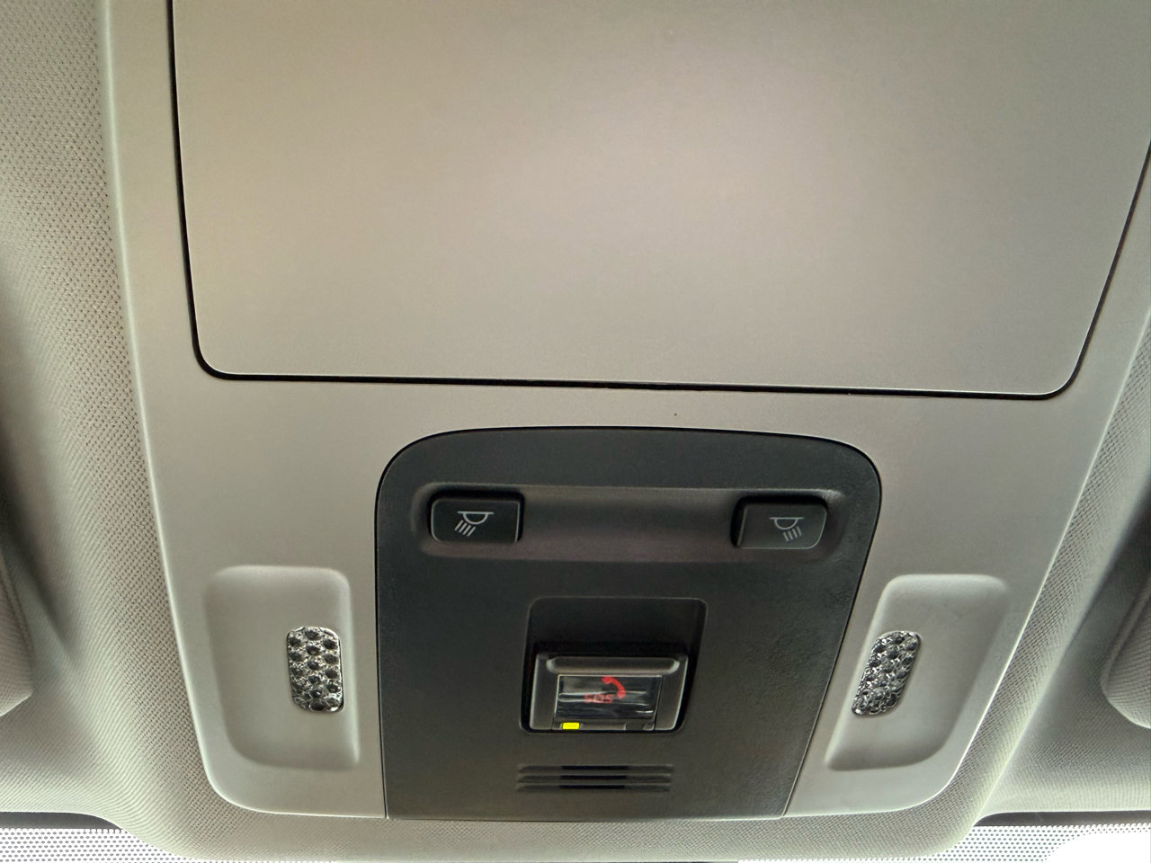 Used 2022 Toyota Camry SE image 32