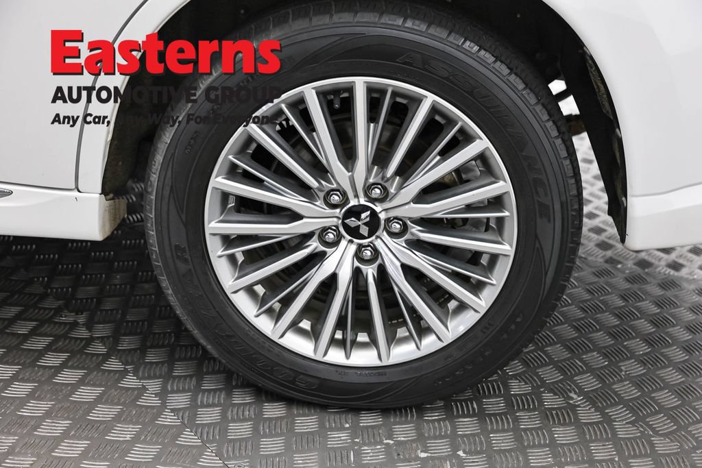 Used 2020 Mitsubishi Outlander SEL AWD/4WD image 32