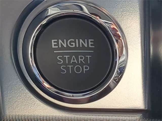 New 2025 Ford F150 Lariat w/ Equipment Group 501A Mid image 19