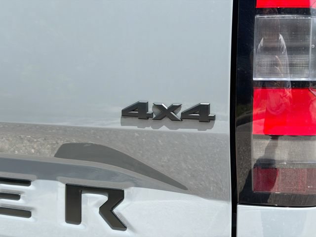 Used 2026 Nissan Frontier SV w/ Tow Package AWD/4WD image 41