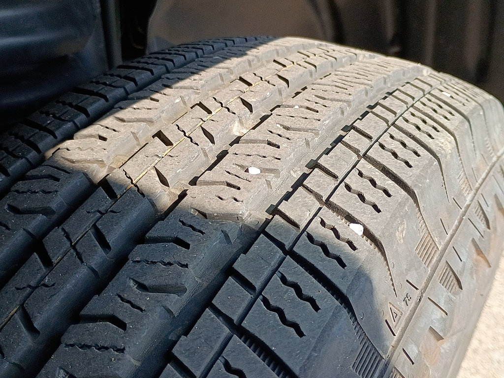 Used 2024 Jeep Wrangler Unlimited Sport AWD/4WD image 9
