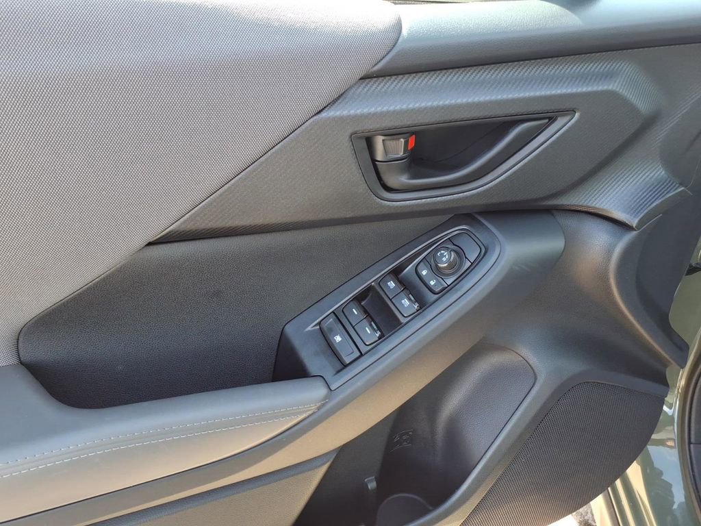 Used 2026 Subaru Crosstrek 2.0i Premium image 11