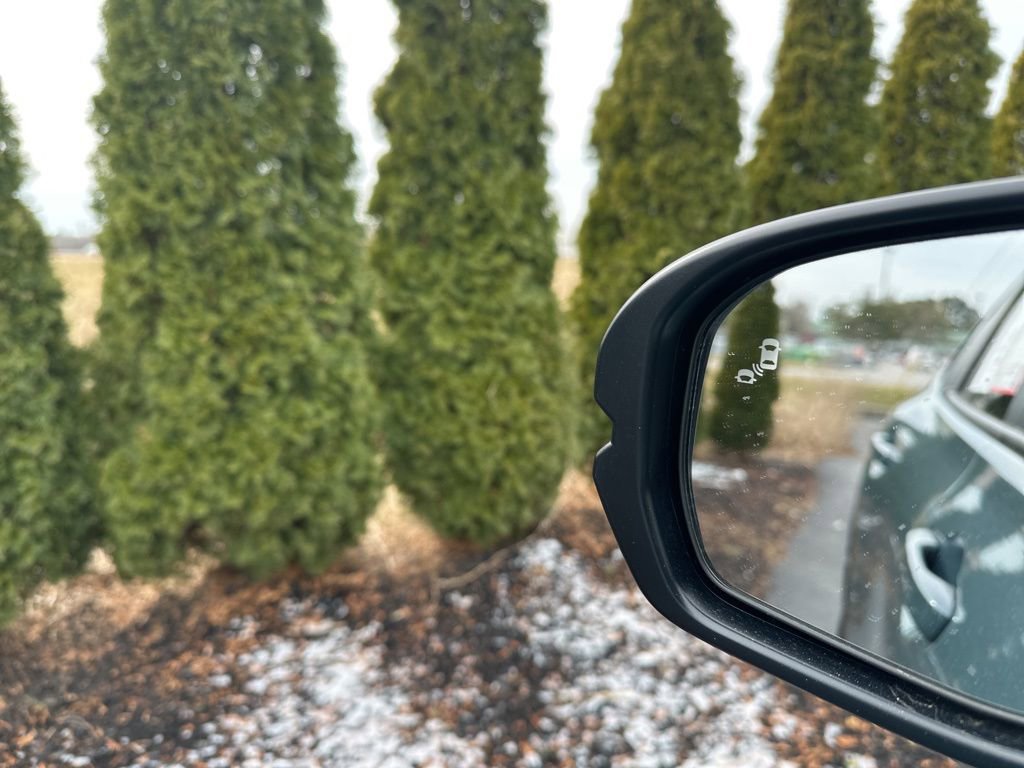 Used 2025 Honda HR-V Sport image 15