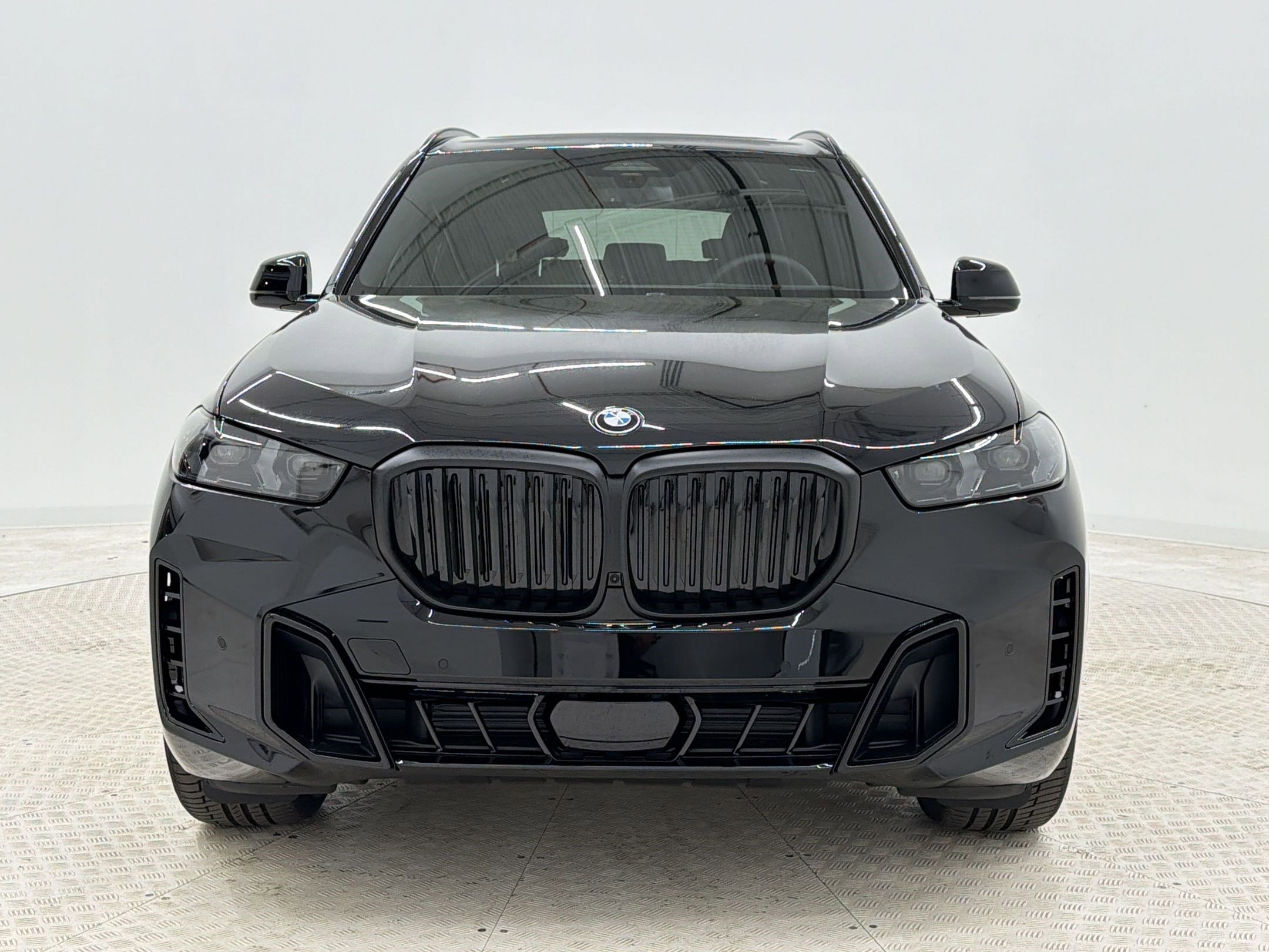 Certified 2026 BMW X5 xDrive40i w/ Executive Package image 6