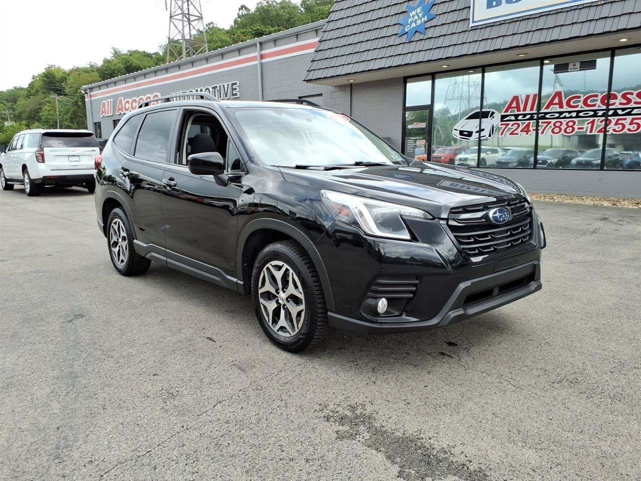 Used 2023 Subaru Forester Premium AWD/4WD image 2