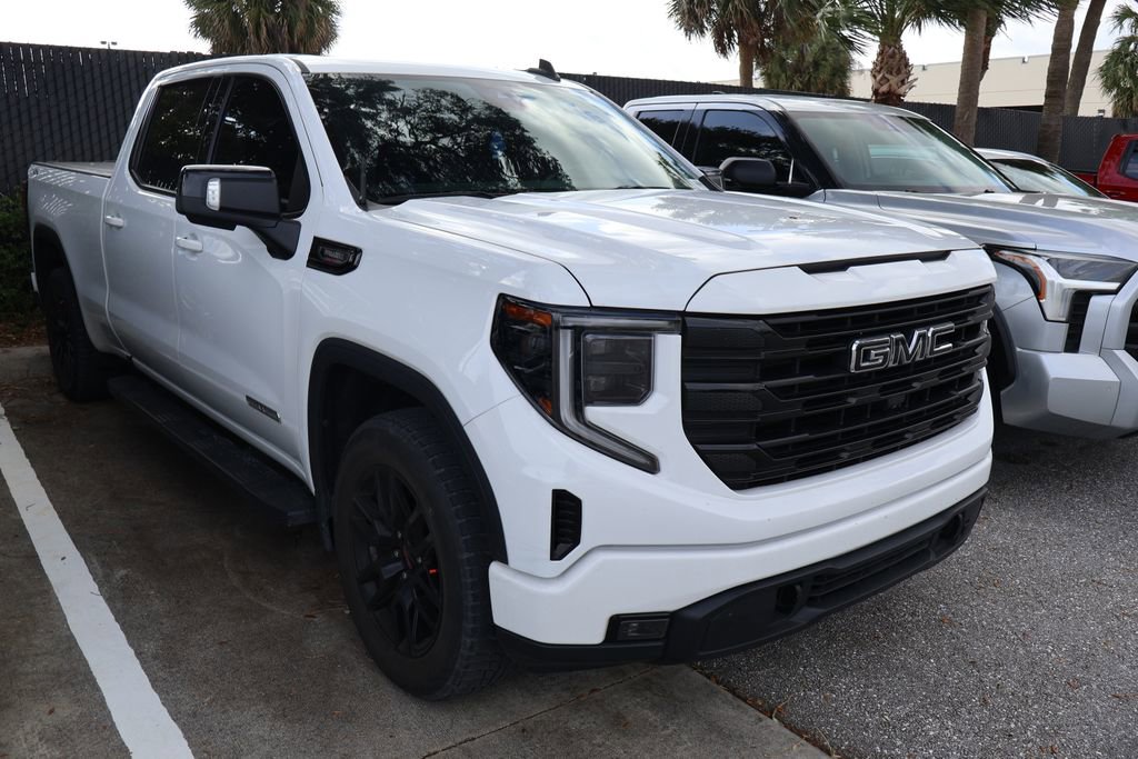 Used 2022 GMC Sierra 1500 Elevation w/ Elevation Premium Package AWD/4WD image 6