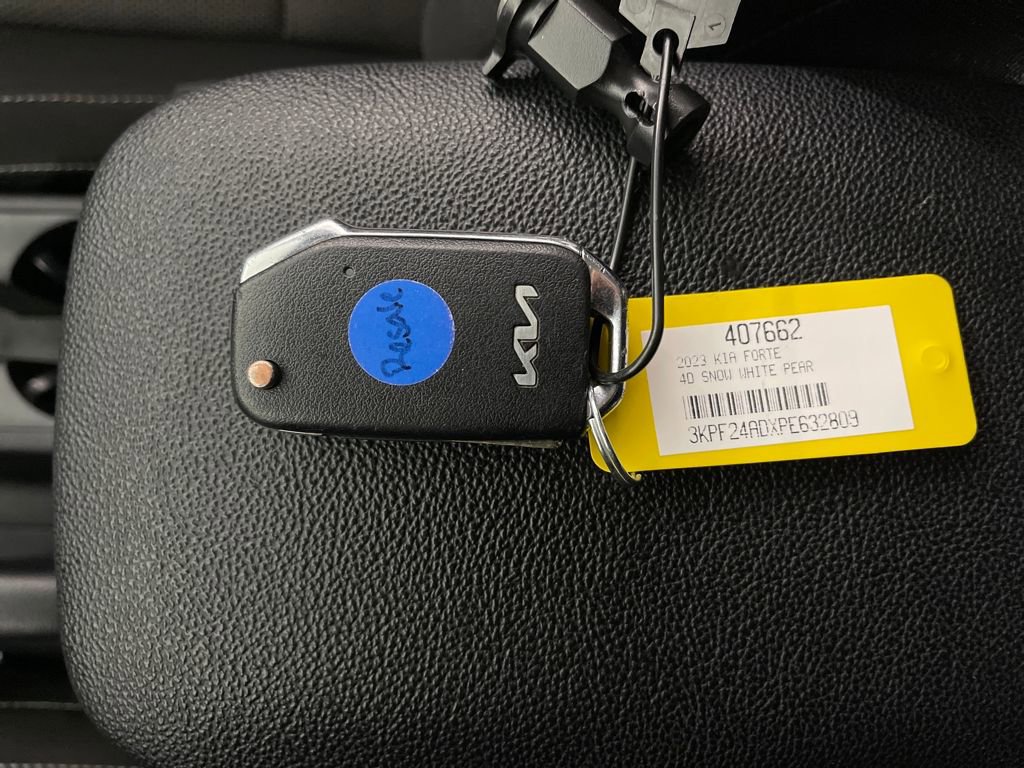 Used 2023 Kia Forte LXS image 26