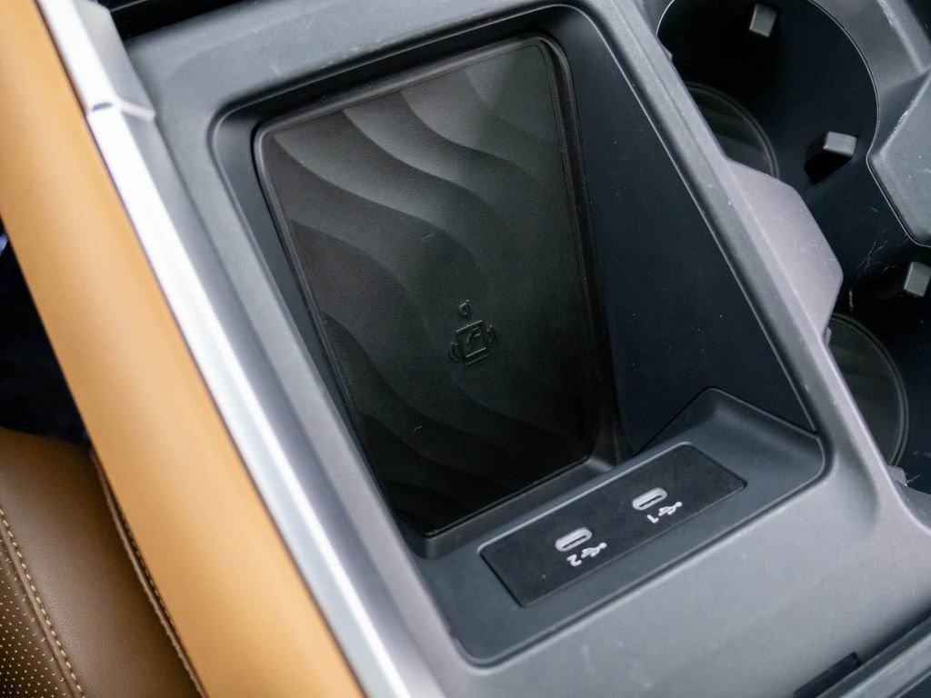 Used 2025 Nissan Armada Platinum Reserve w/ Convenience Package image 26