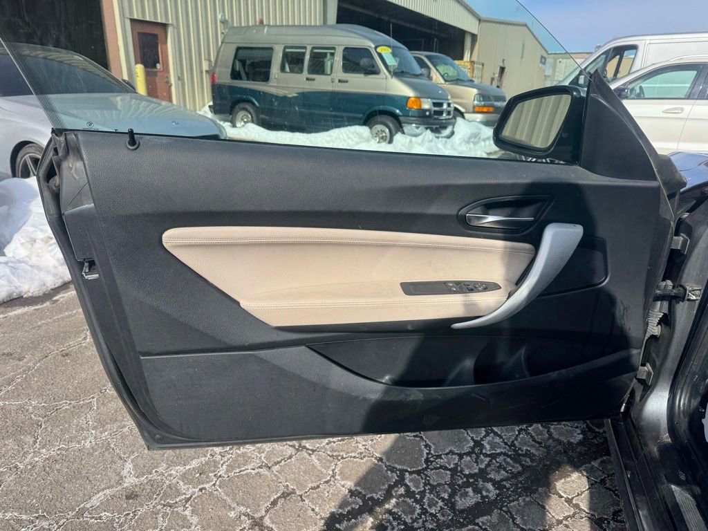 Used 2015 BMW M235i Coupe image 19