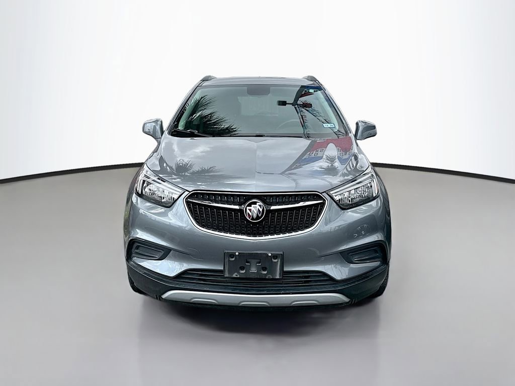 Used 2020 Buick Encore Preferred FWD image 2