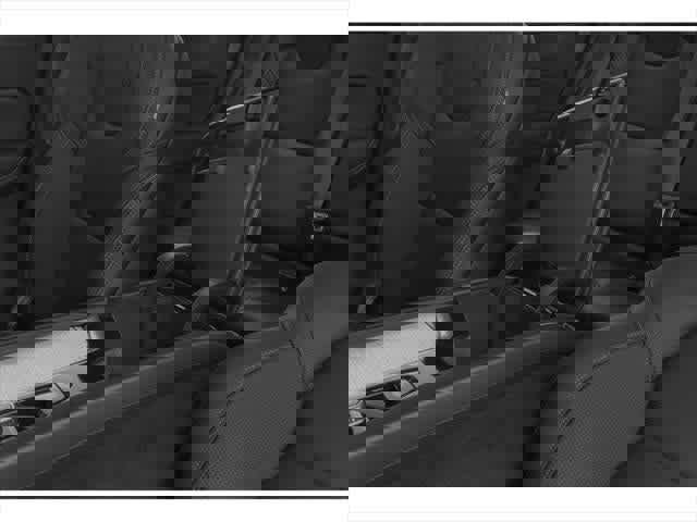 Used 2022 Volvo XC60 B6 Inscription w/ Climate Package image 14