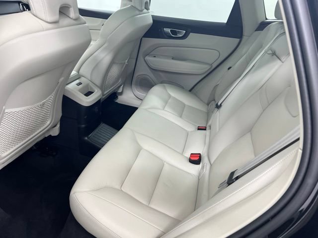 Used 2024 Volvo XC60 T8 Plus w/ Protection Package Premier AWD/4WD image 11