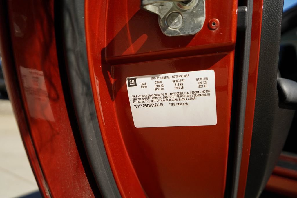 Used 2006 Chevrolet Corvette Convertible RWD image 36