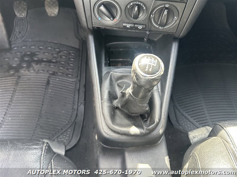 Used 2005 Volkswagen GTI 1.8T FWD image 22