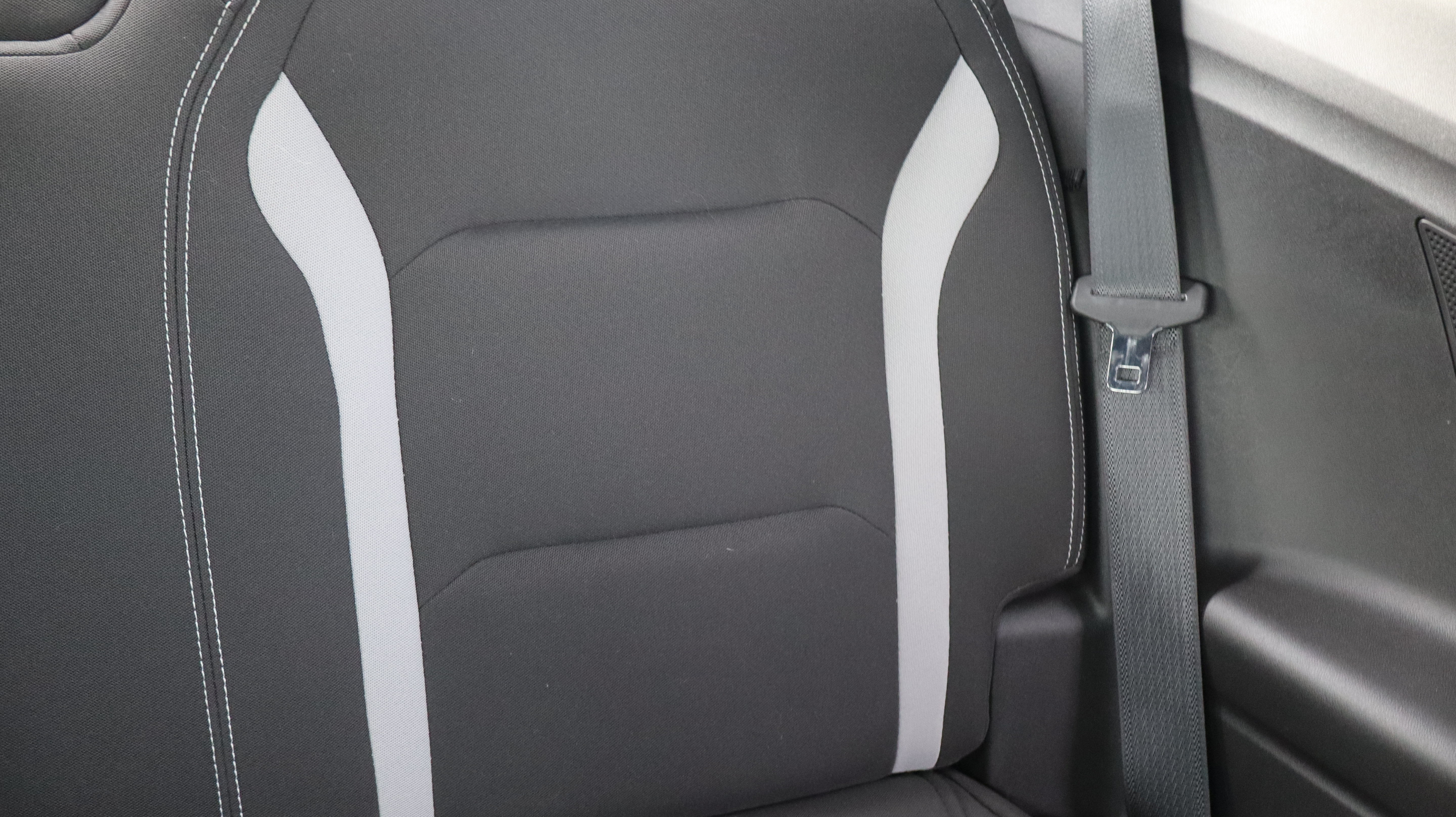 Used 2019 Chevrolet Camaro SS RWD image 11