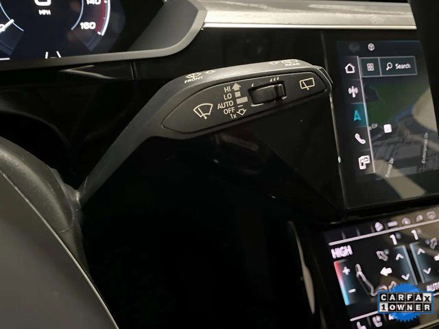 Used 2023 Audi e-tron Premium Plus image 41