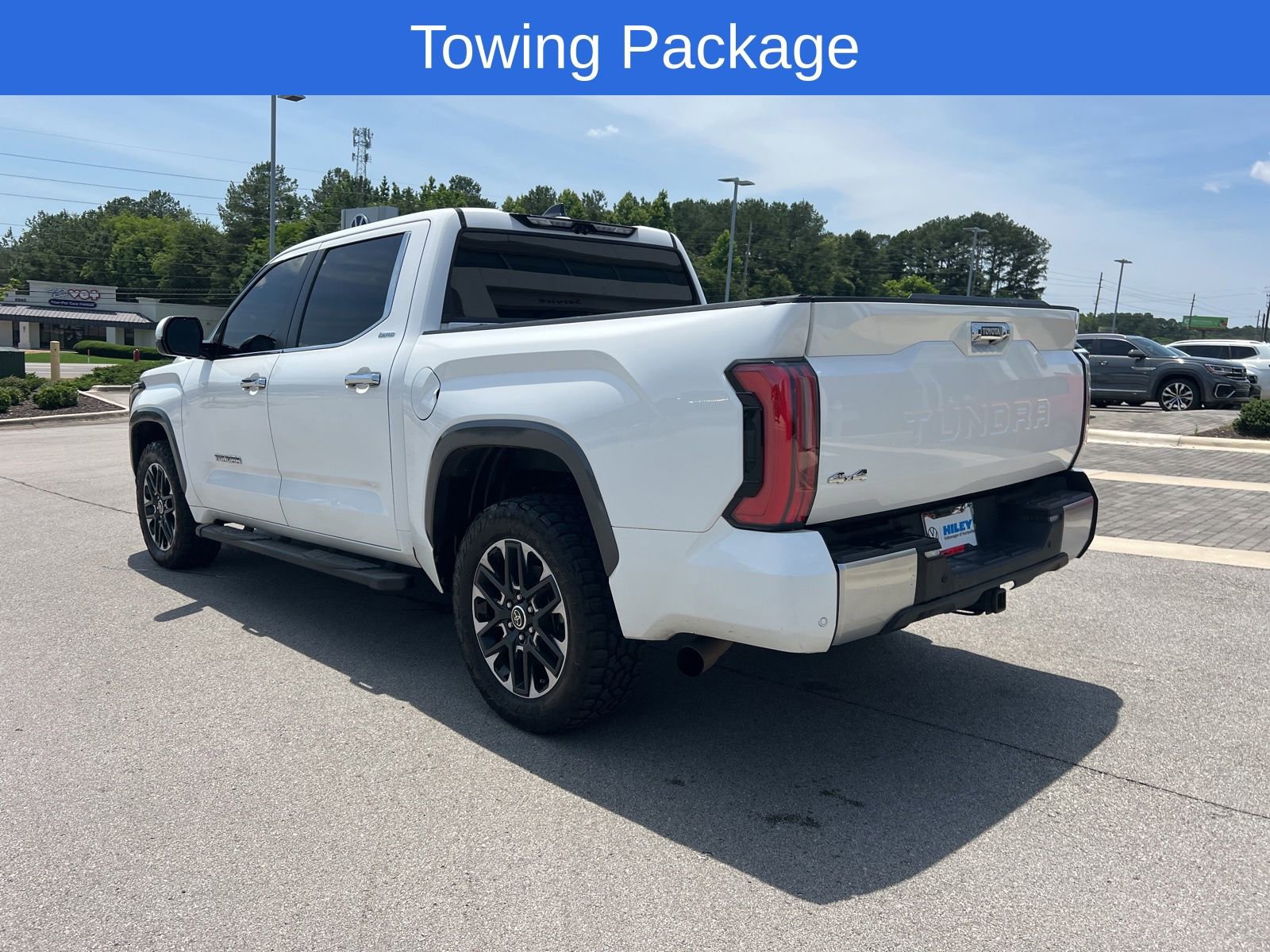 Used 2024 Toyota Tundra Limited AWD/4WD image 8