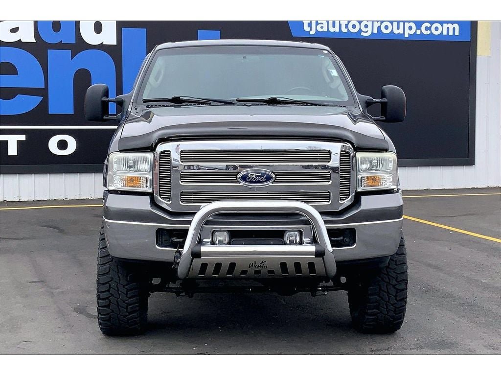 Used 2005 Ford F350 XLT AWD/4WD image 3