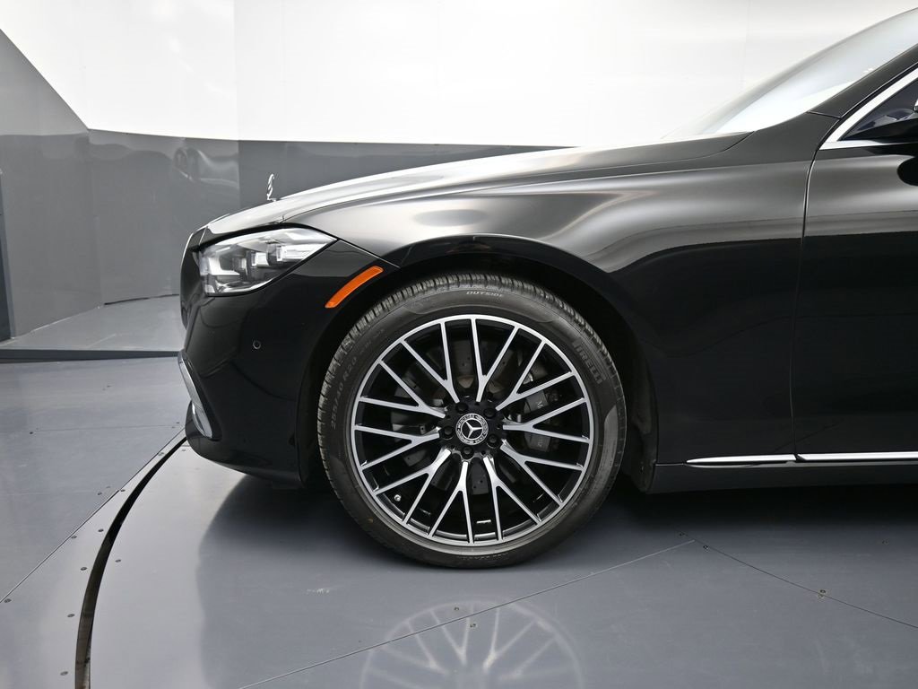 Used 2023 Mercedes-Benz S 580 4MATIC Sedan image 12