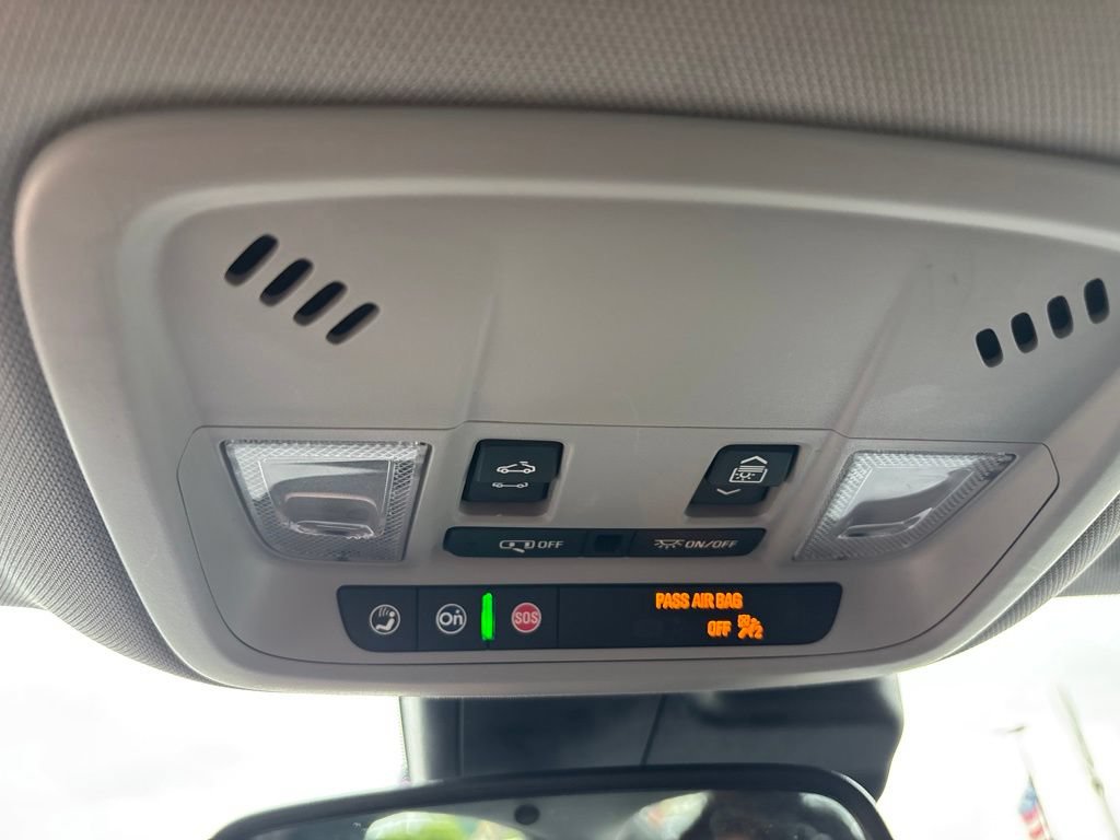 Used 2024 Chevrolet Malibu LT FWD image 24