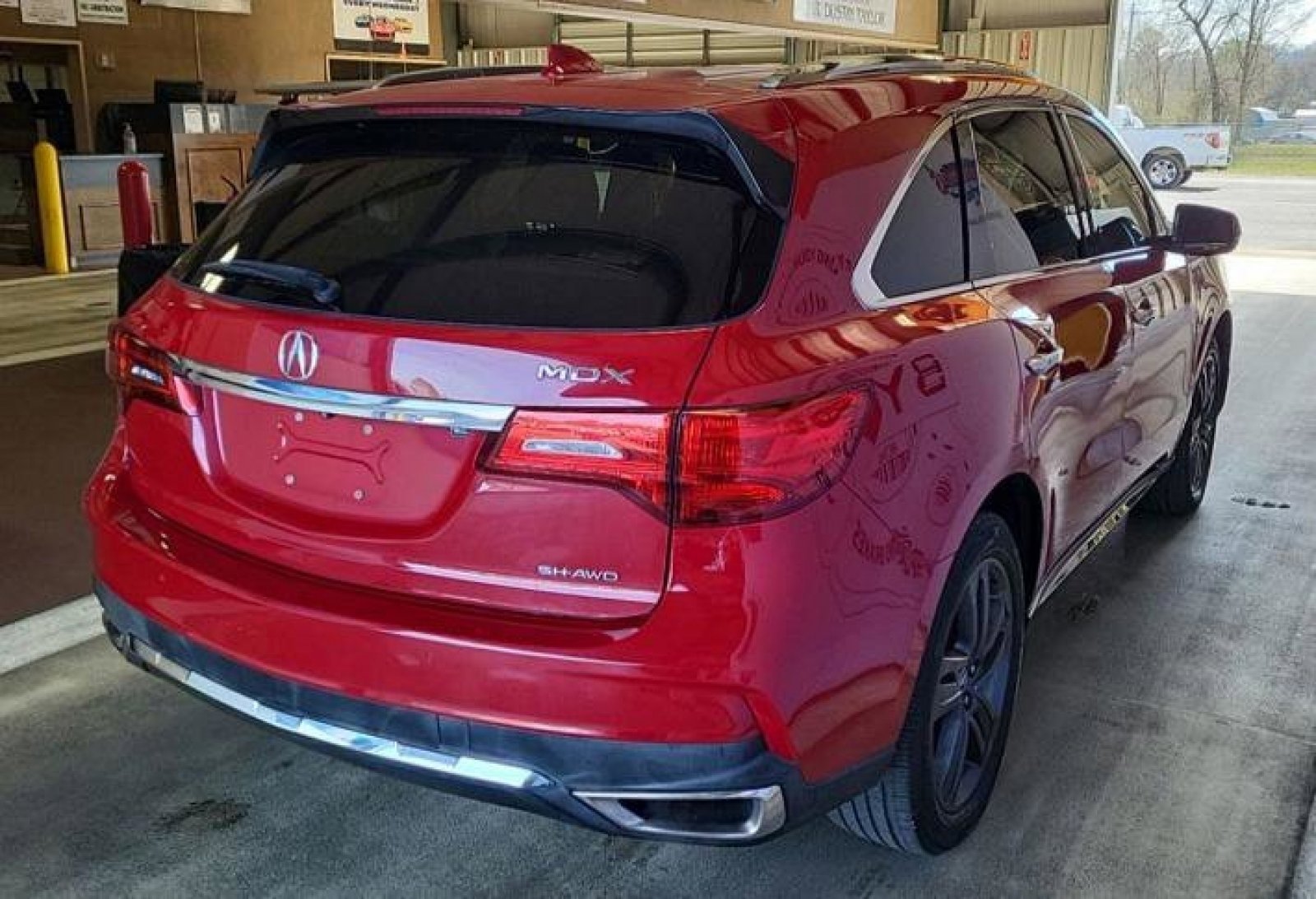 Used 2018 Acura MDX SH-AWD w/ Advance Package image 37