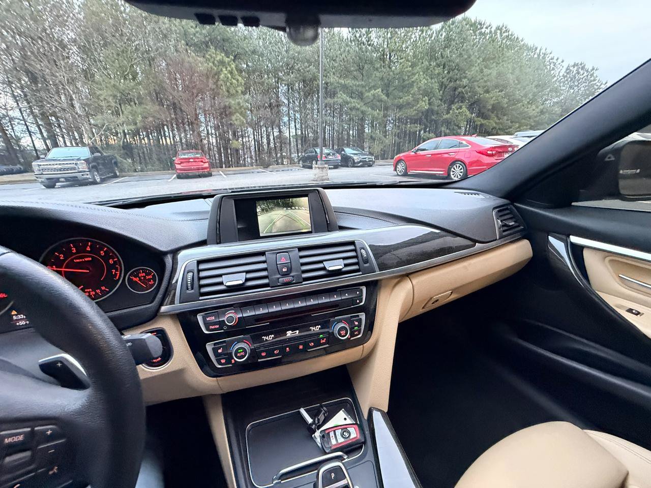 Used 2018 BMW 330i Sedan w/ Convenience Package RWD image 23