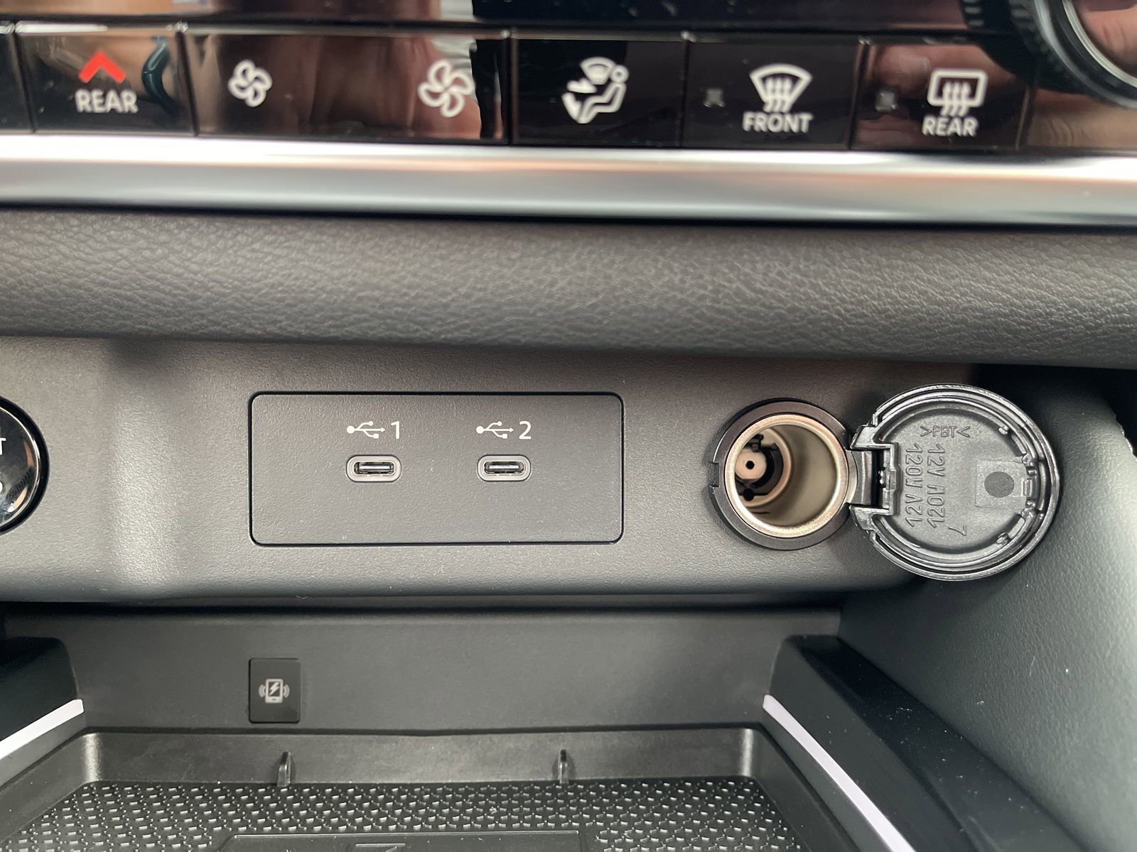 New 2026 Nissan Rogue Platinum image 32