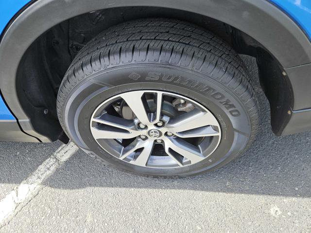 Used 2017 Toyota RAV4 XLE image 10