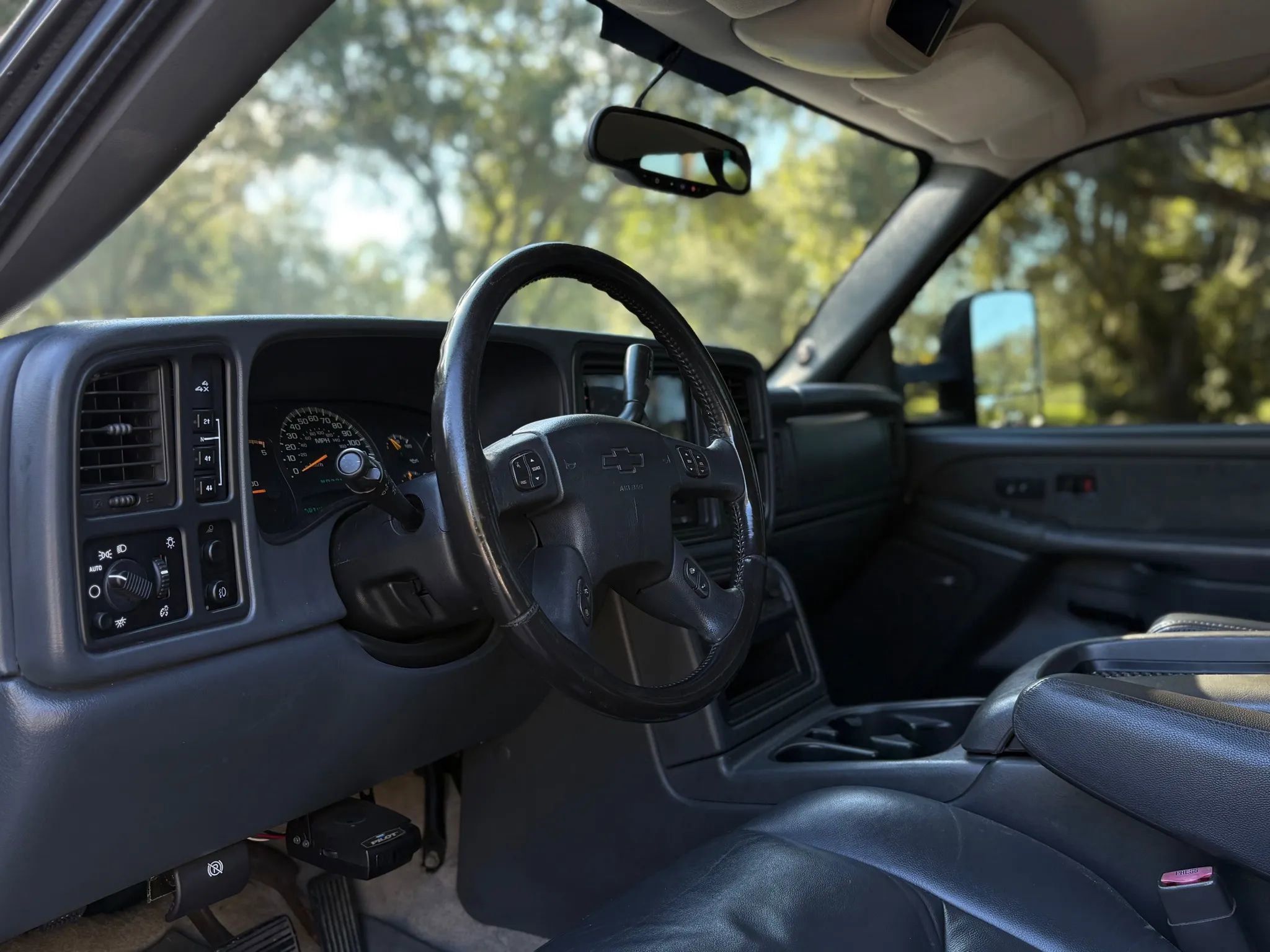 Used 2003 Chevrolet Silverado 3500 LT w/ Skid Plate Package image 20