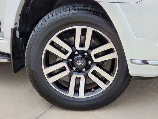 Used 2020 Toyota 4Runner Limited AWD/4WD image 2