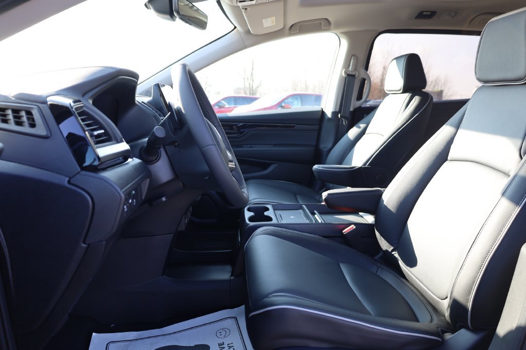 New 2027 Honda Odyssey Touring image 12