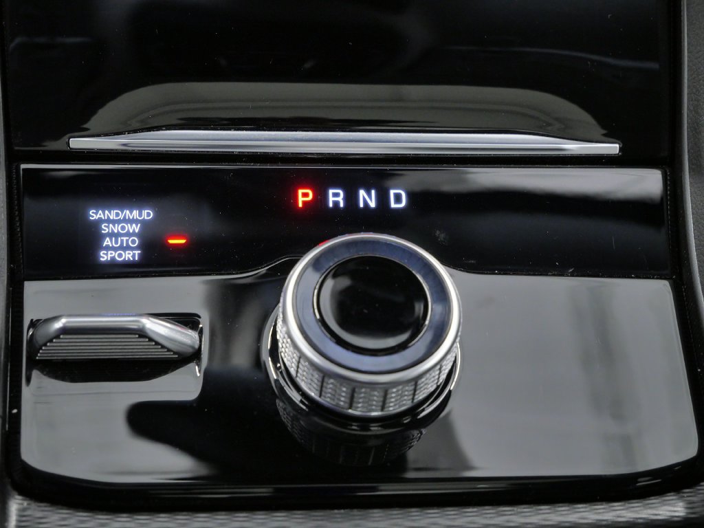 Used 2023 Jeep Grand Cherokee Limited AWD/4WD image 28