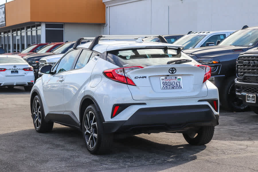 Used 2021 Toyota C-HR XLE FWD image 6