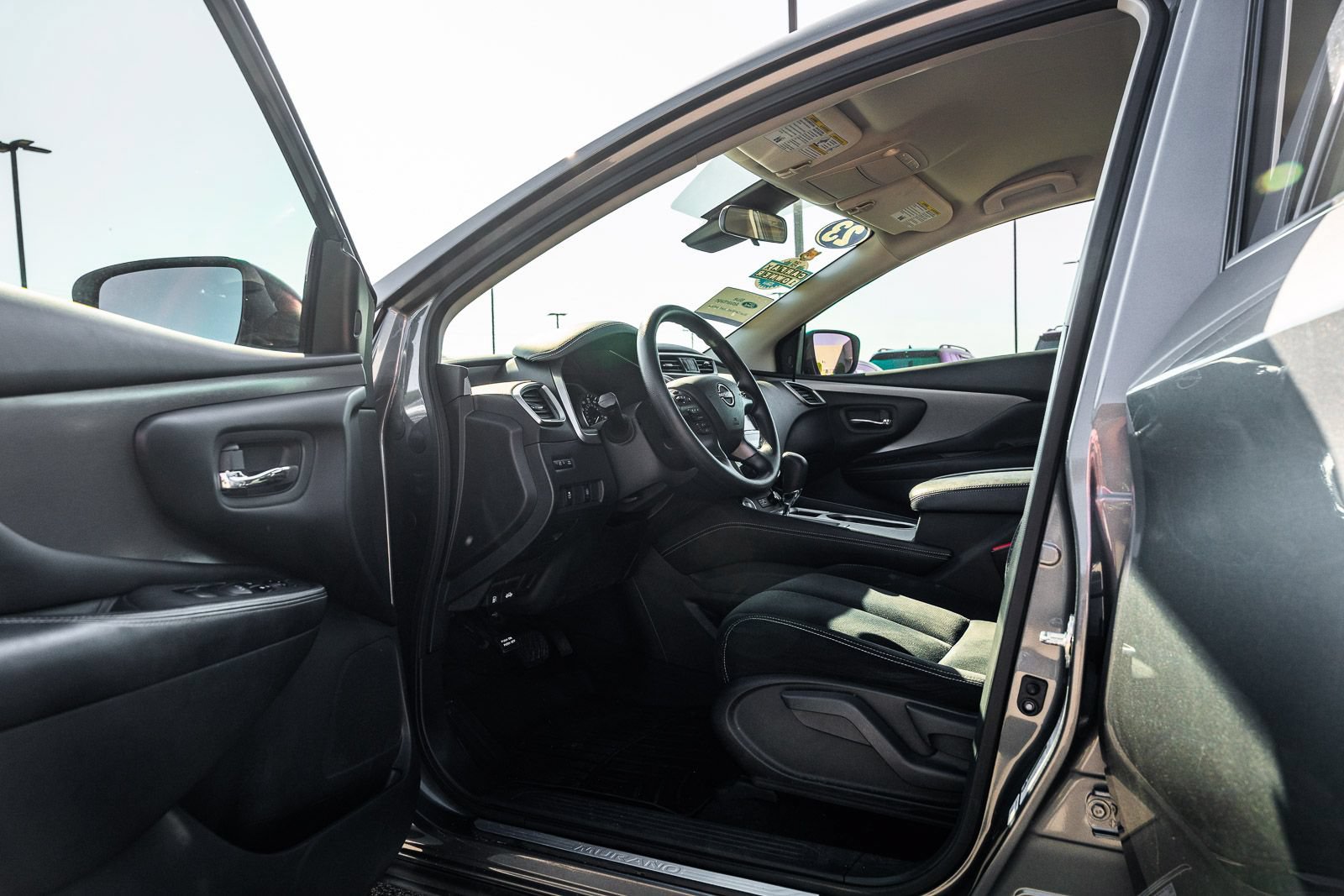 Used 2023 Nissan Murano S FWD image 17
