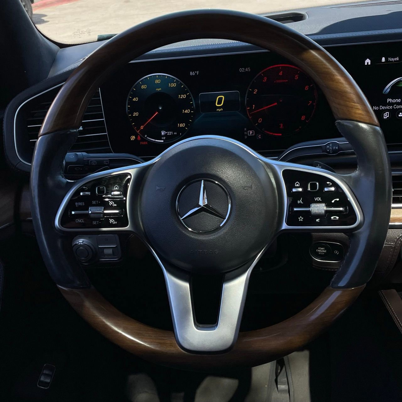 Used 2020 Mercedes-Benz GLE 350 image 13