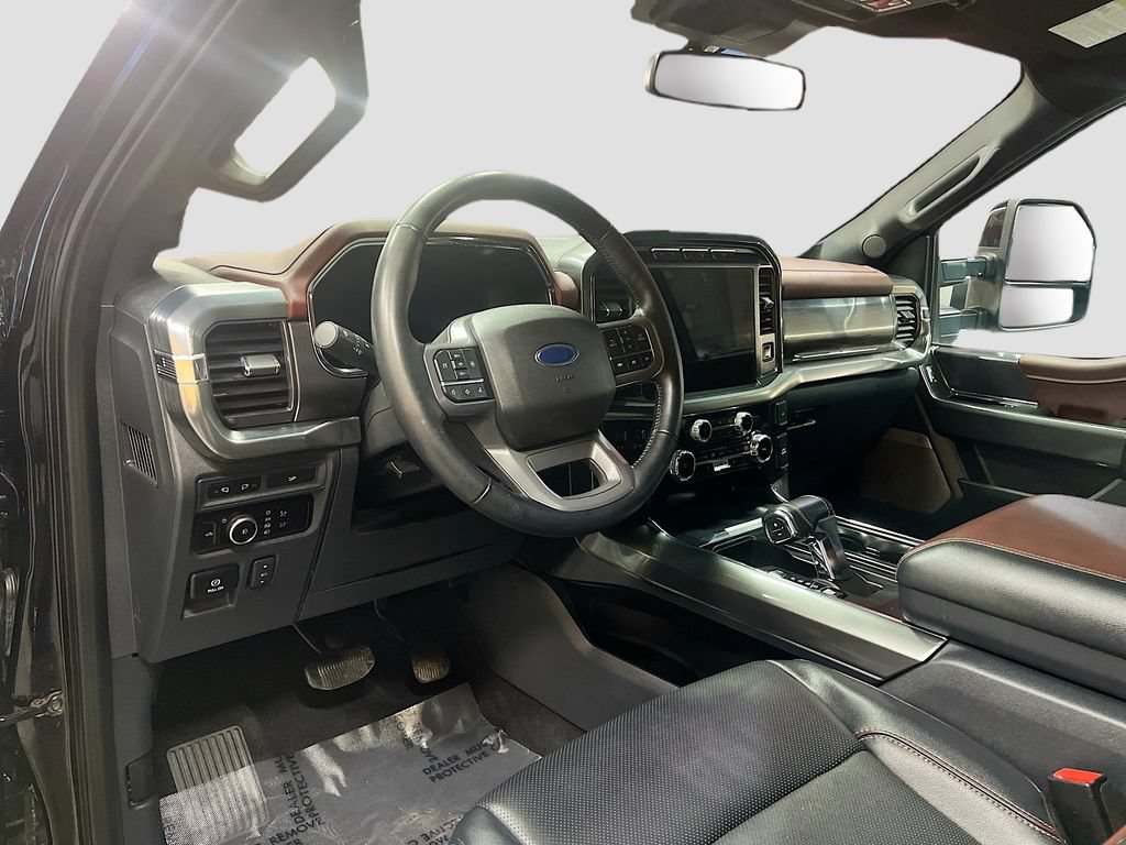 Used 2023 Ford F150 Lariat AWD/4WD image 9