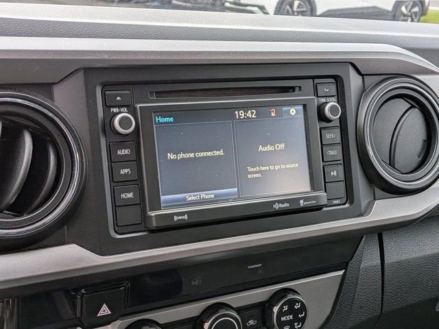 Used 2017 Toyota Tacoma SR5 AWD/4WD image 24