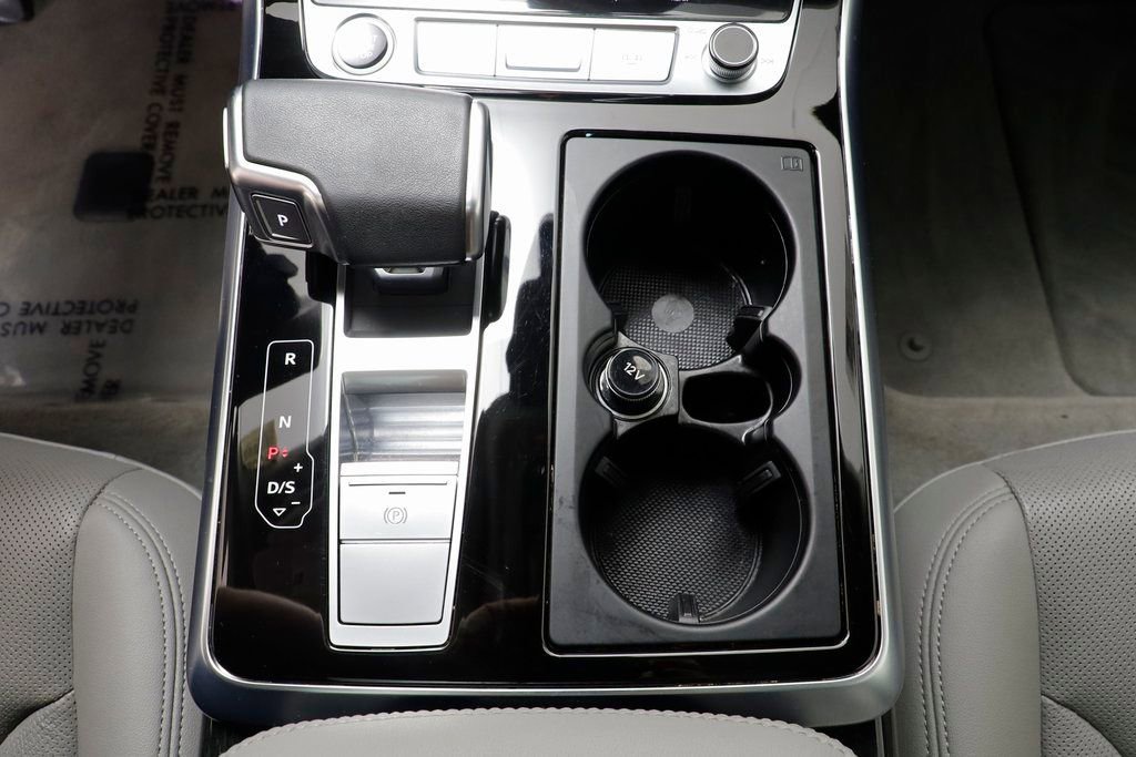 Used 2023 Audi Q7 3.0T Prestige image 14