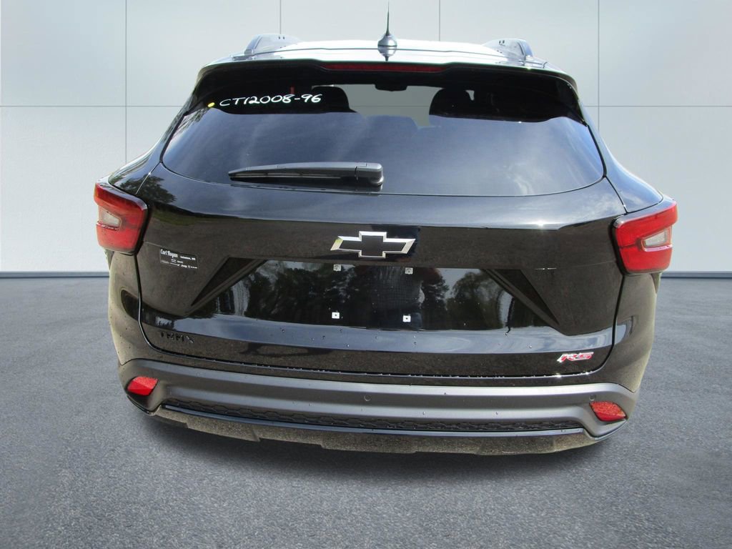 New 2026 Chevrolet Trax RS w/ Sunroof Package image 8