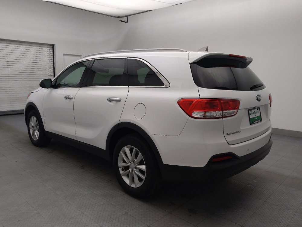 Used 2018 Kia Sorento FWD image 5