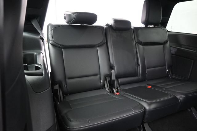 Certified 2026 Ford Expedition Platinum w/ Stealth Performance Package AWD/4WD image 29