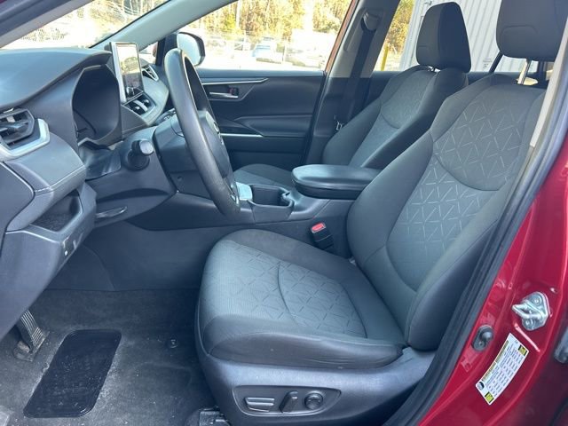 Used 2023 Toyota RAV4 XLE image 13