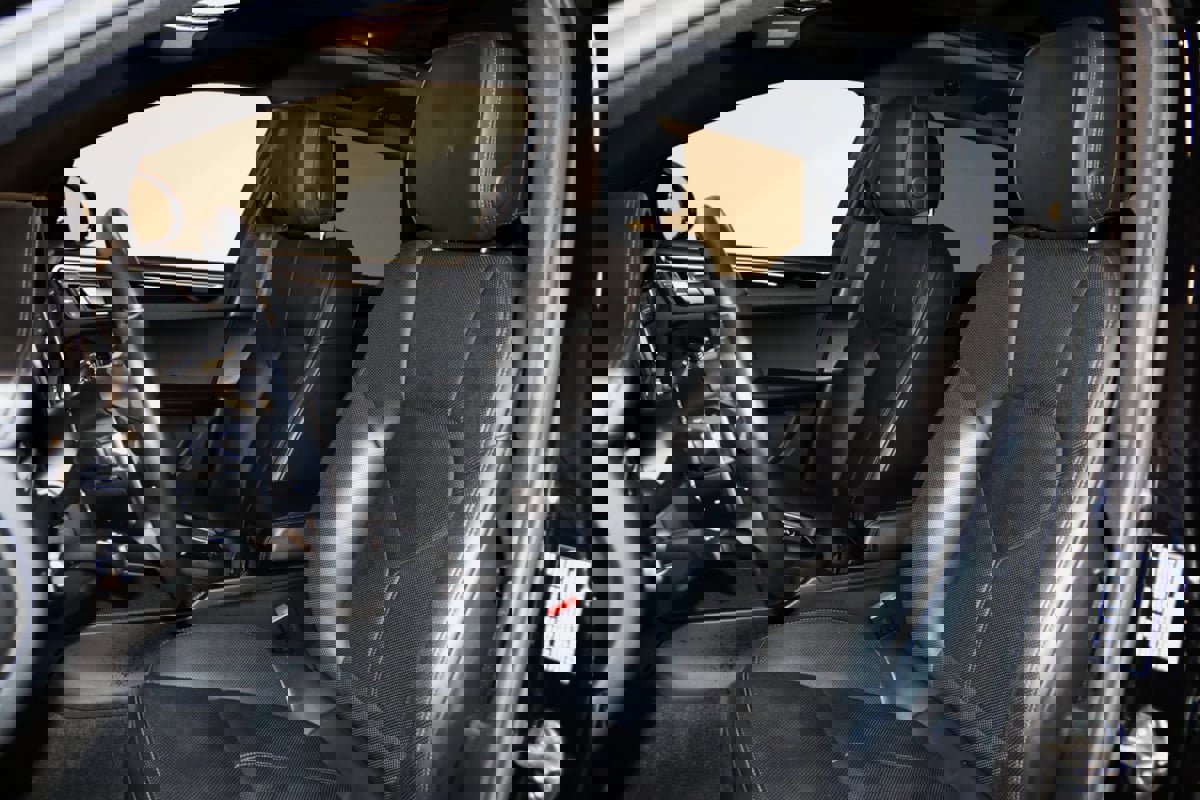 Used 2020 Porsche Macan image 43