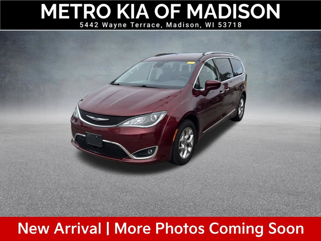 Used 2019 Chrysler Pacifica Touring-L Plus
